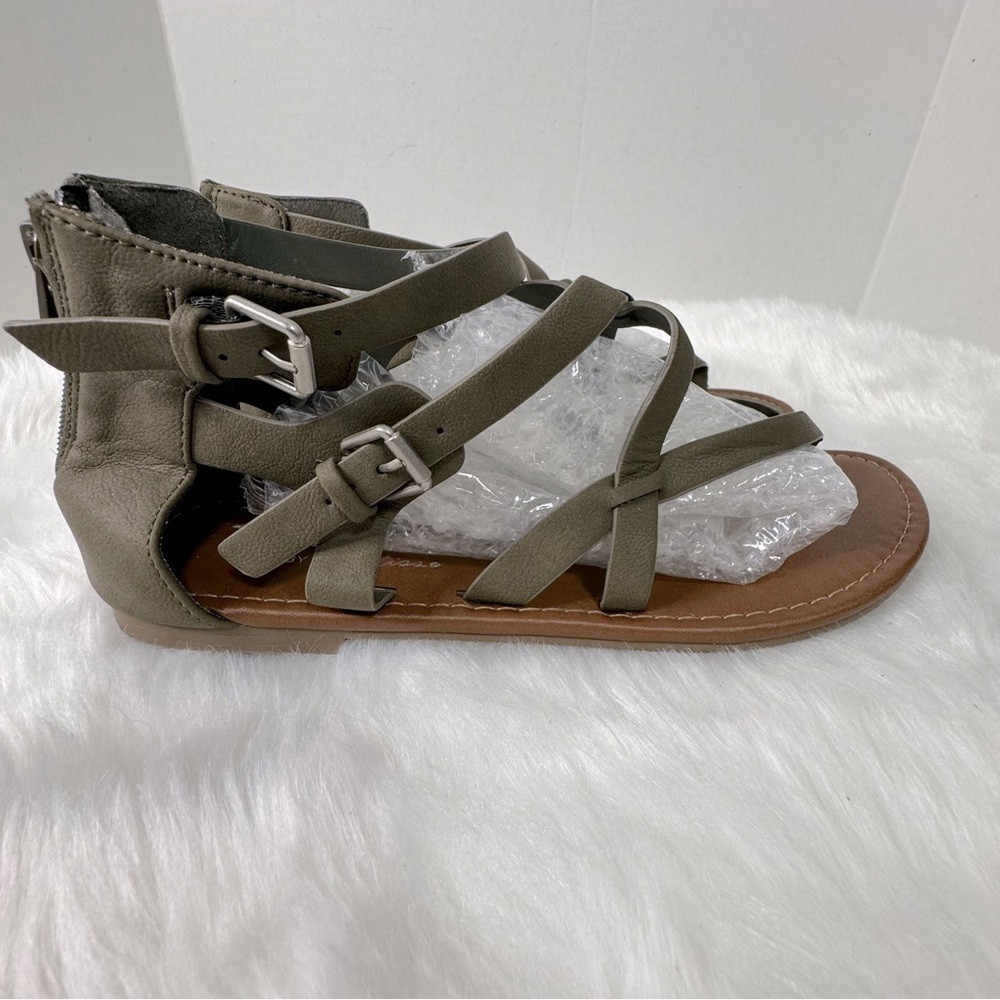 Coconuts By Matisse Perfect-S Adjustable Strap Back Zipper Beach Summer Sandals